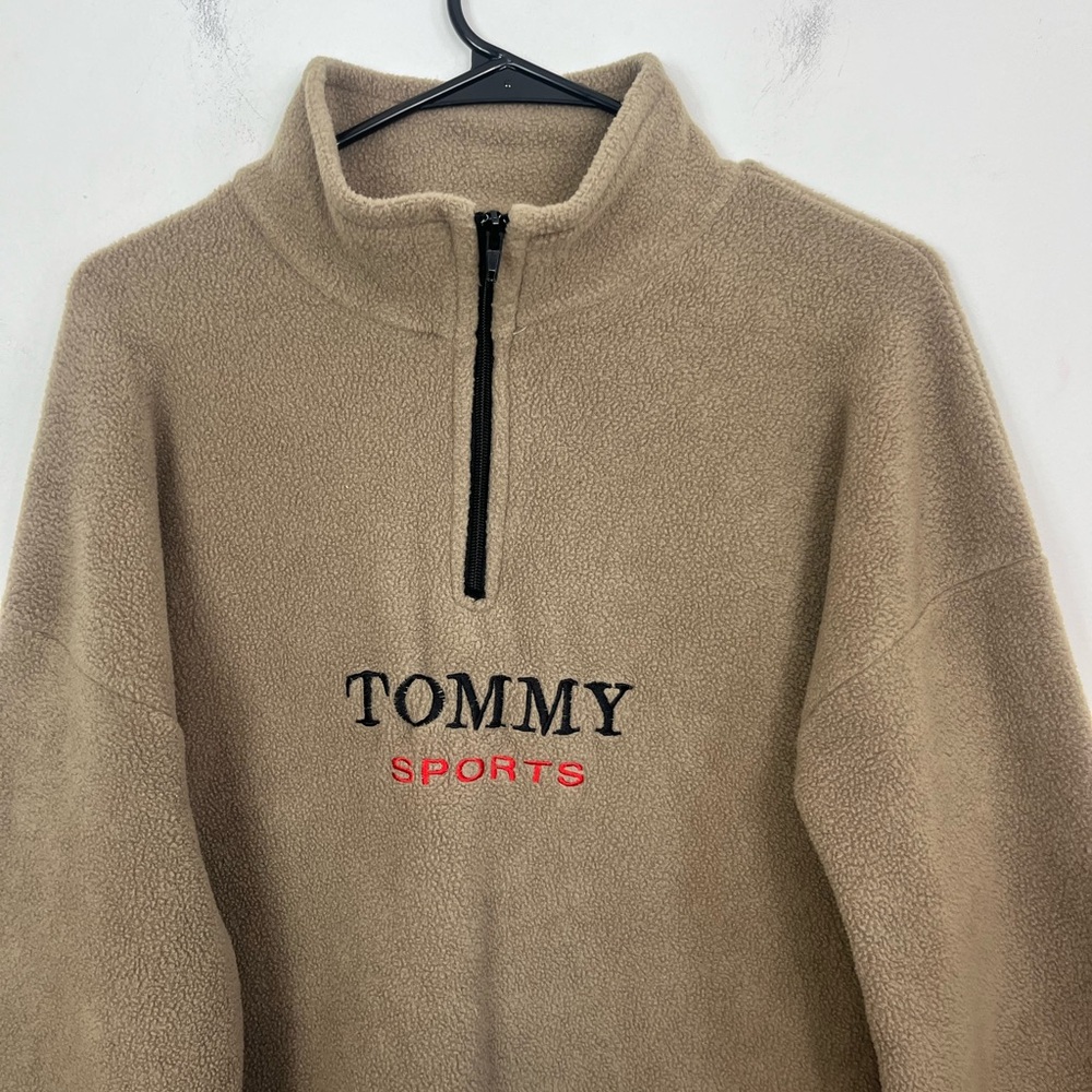 Vintage Tommy Sports 1/4 Zip Fleece Sweater Sz XL - Picture 2 of 10